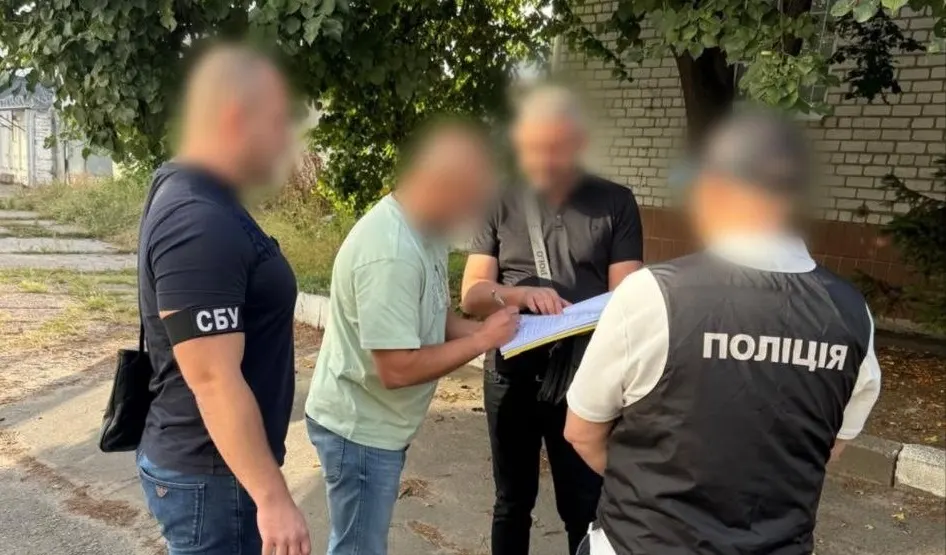 На Закарпатті ексдиректору дорожньої фірми інкримінують привласнення 1,8 млн грн