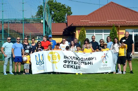 У Невицькому відкрили інклюзивну футбольну секцію для дітей з ООП