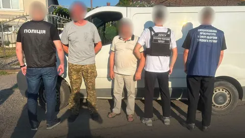 18 тисяч доларів за втечу: на Закарпатті судитимуть організаторів переправлення військових