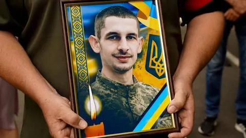 В Ужгороді попрощалися із 30-річним захисником Вадимом Балогом