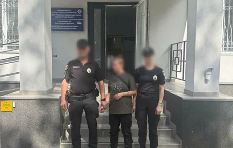 У Міжгір'ї жінка вдарила ножем сусіда: чоловік помер на подвір'ї