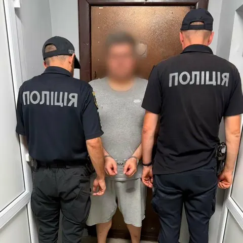 Підприємця з Дніпра взяли під варту у Сваляві через шахрайство на 28,6 млн грн
