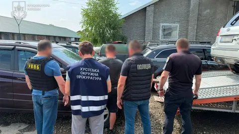 На Закарпатті СТО торгувала автівками для ЗСУ: підприємцю загрожує суд
