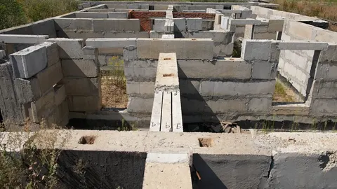 Автобаза для електробусів в Ужгороді: збитки, суд і новий тендер