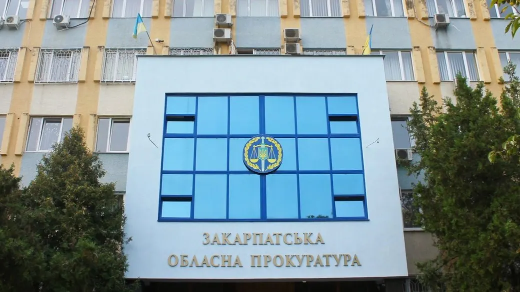 На Закарпатті викрили схему переправлення через кордон за $8000