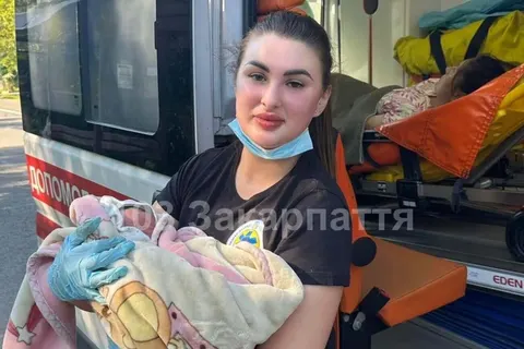 У Рахові жінка народила четверту дитину, не знаючи про вагітність