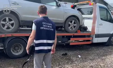 На Хустщині судитимуть чоловіка, який хотів продати гуманітарні автівки для ЗСУ